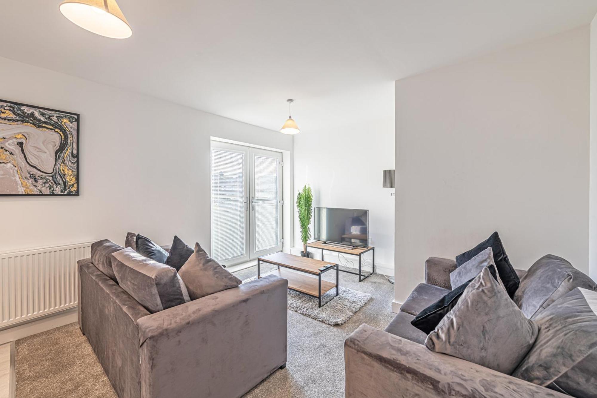 Gospel Heights Luxury Apartments With Parking Heswall Eksteriør billede