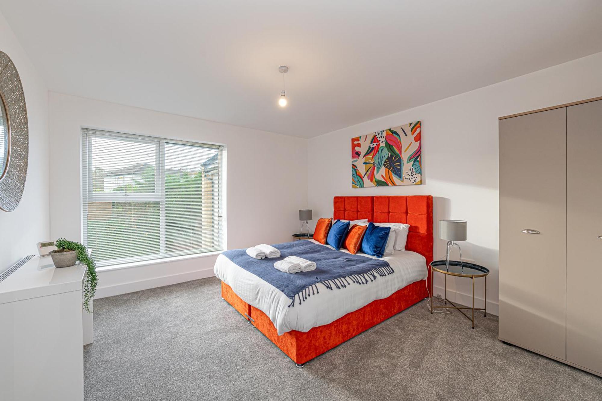 Gospel Heights Luxury Apartments With Parking Heswall Eksteriør billede
