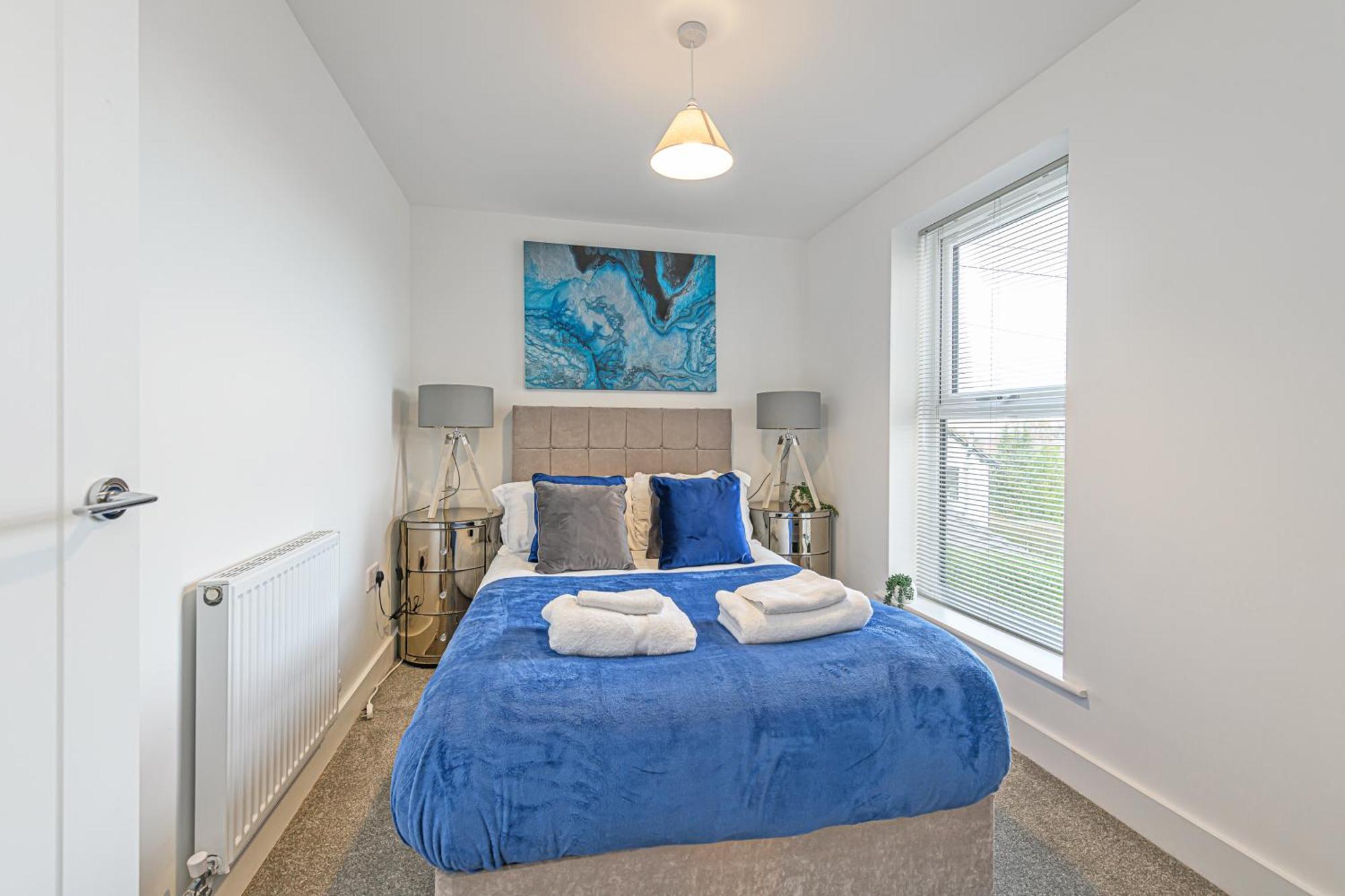 Gospel Heights Luxury Apartments With Parking Heswall Eksteriør billede